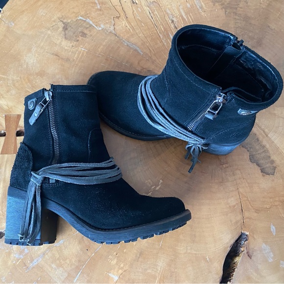 Bos & Co Suede Fringe Boots - Picture 2 of 4